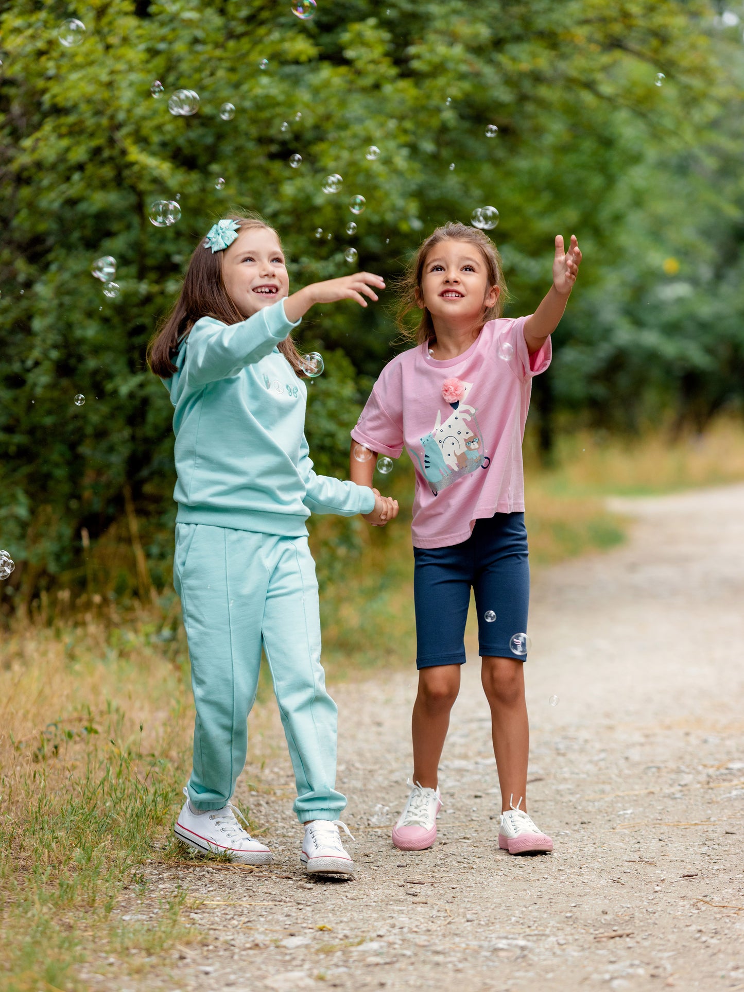 Short Sleeve T-Shirt With (Animal Friends) Embellished & Glitter Graphic - Pink