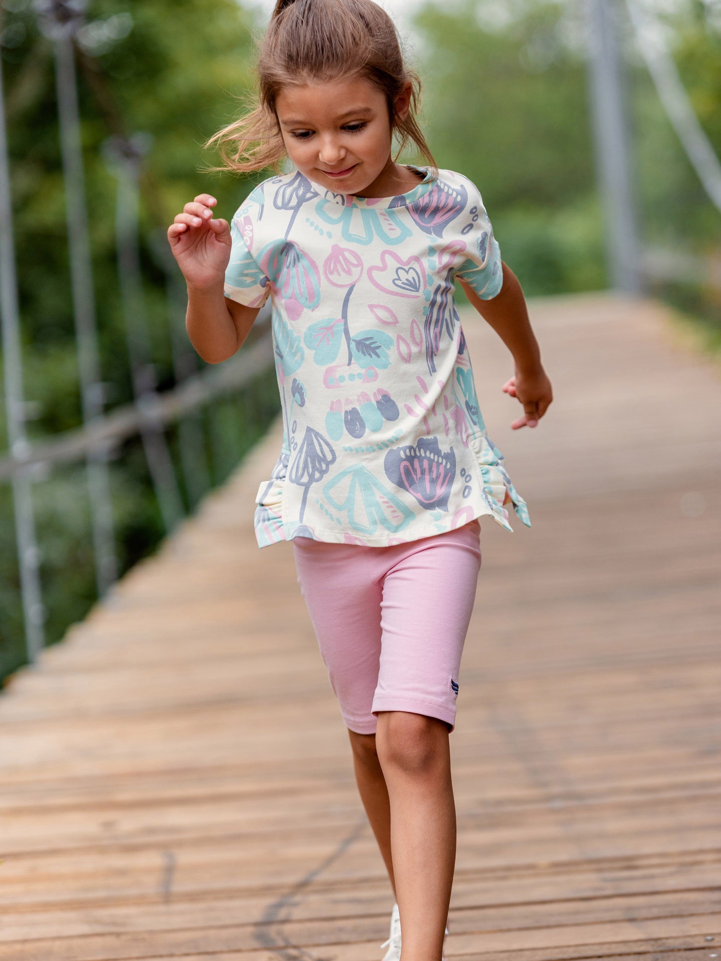 Short Sleeve T-Shirt in (Watercolor Floral) Pattern - Ecru